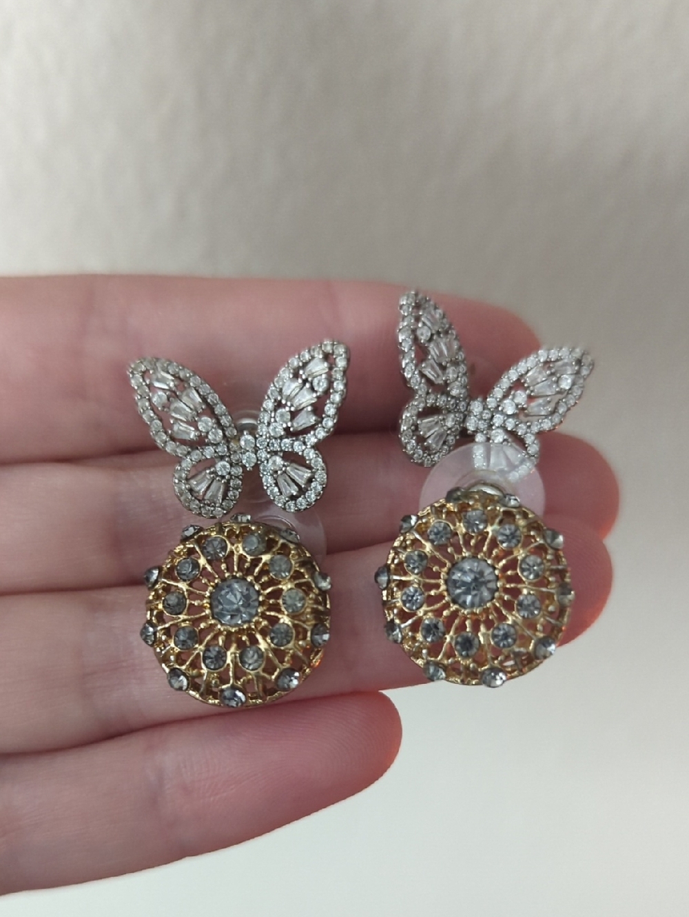 Set Of 2: Butterfly Earrings And Lavender Circle Earrings